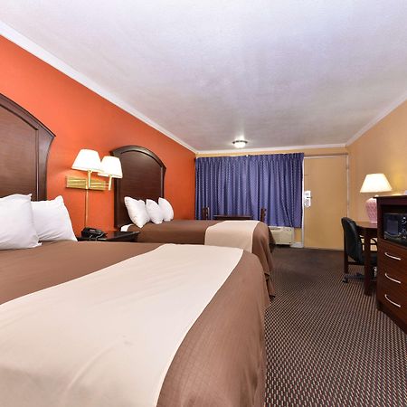 Americas Best Value Inn Schulenburg Экстерьер фото