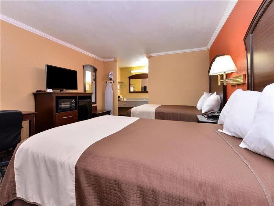Americas Best Value Inn Schulenburg Экстерьер фото